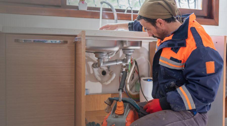 Local annual plumbing maintenance in Carver, MN